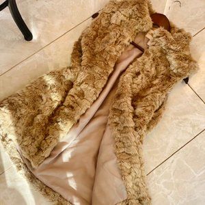 QUALITY FAUX-FUR VEST